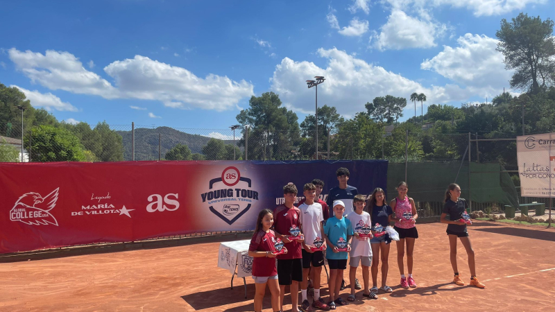 El AS Young Tour Camp Bixquert de Xàtiva corona a sus campeones en una primera edición muy especial