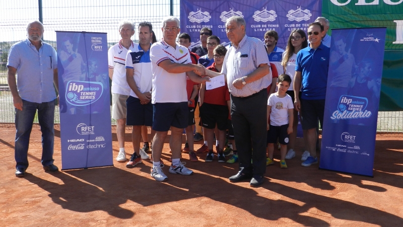 El Comedor Social San Agustín de Caritas agradece al mundo del tenis su solidaridad 