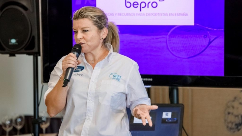 "IBP Tennis en femenino", Ana Salas en Industria del Tenis