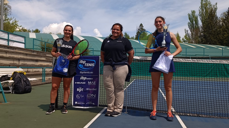 Jone Ibañez es la vencedora del IX Trofeo San Prudencio Femenino de Tenis