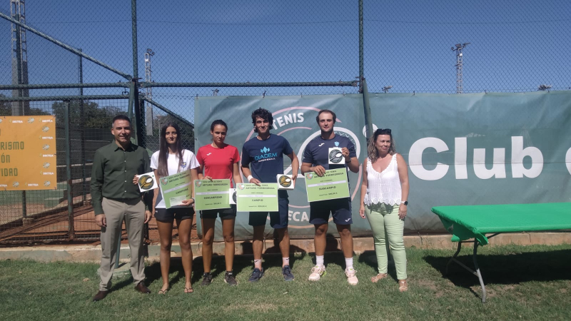 Laia Tarazona y Mario Mansilla se coronan campeones del XXIV Open de Tenis Arturo Torregrosa