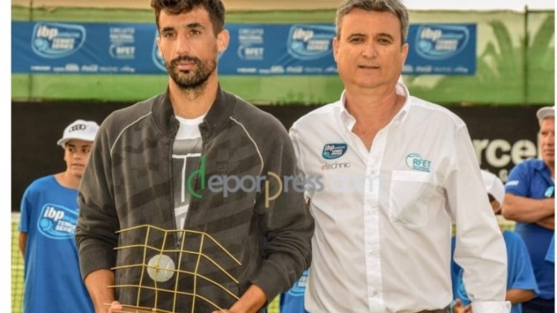 "El Open Barceló se ha convertido en el mejor torneo de tenis nacional de Canarias”